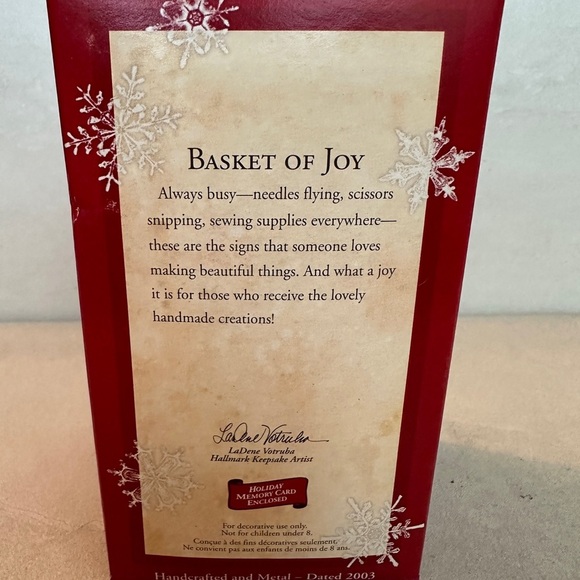 Hallmark Keepsake Ornament 2003 Basket Of Joy Crafting Yarn Scissors Thread - Picture 6 of 6